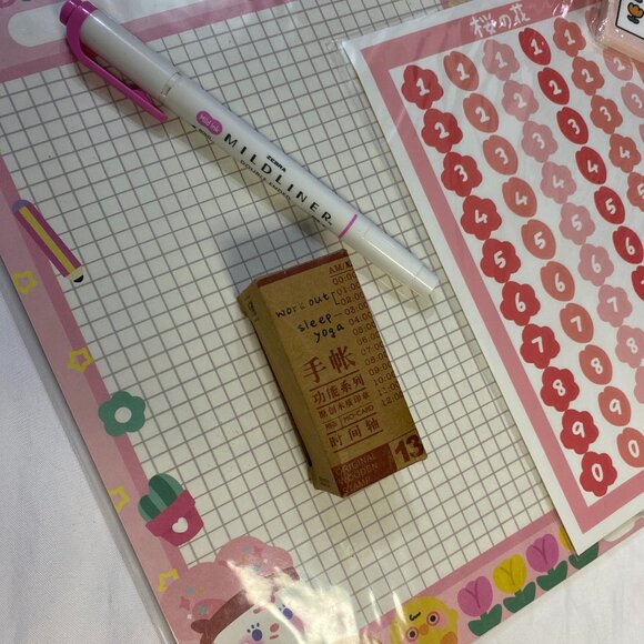 stationery bundle - Picture 3 of 3